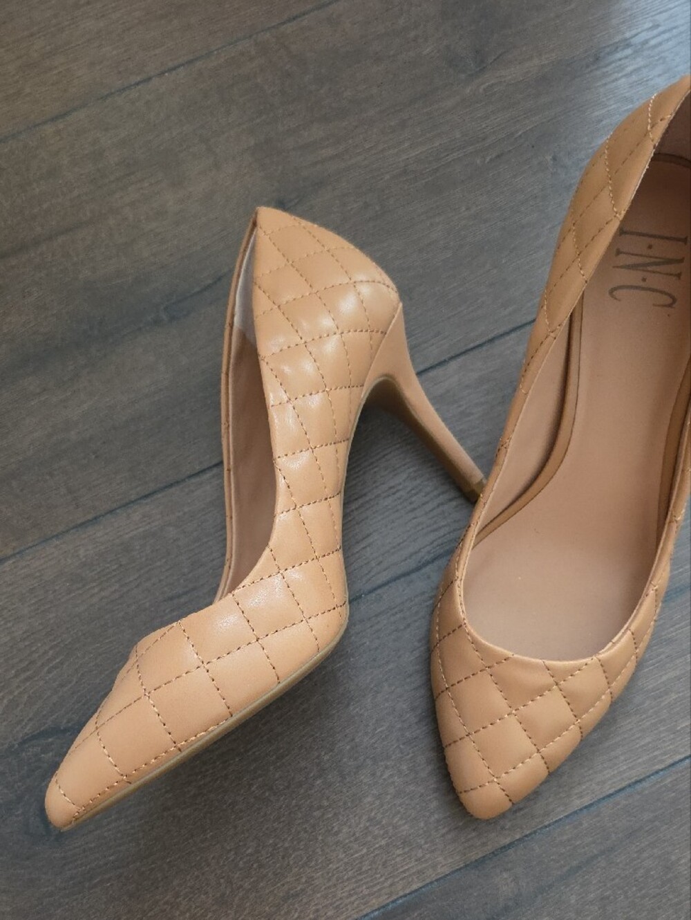 INC International Concepts Quilted Beige Pointed-Toe Pump - Picture 5 of 9